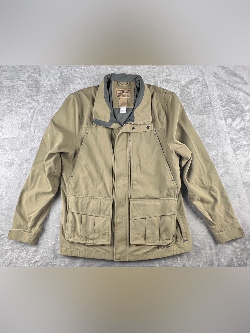 LL Bean Upland Field Jacket Mens M Taupe Game Bag Hunting Pockets Chore Coat